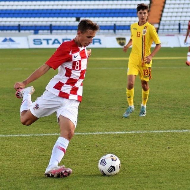 The Guardian Gazetesi en yetenekli genç futbolcuları duyurdu: Tanıdık 3 isim var! 10