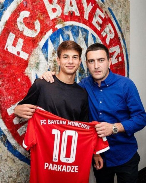 The Guardian Gazetesi en yetenekli genç futbolcuları duyurdu: Tanıdık 3 isim var! 16