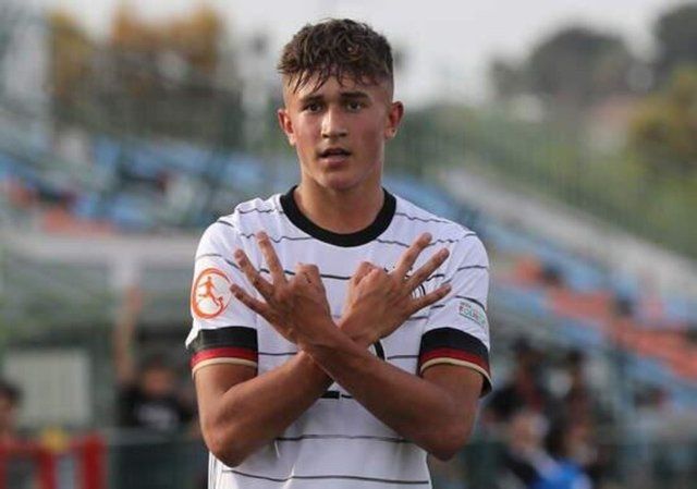 The Guardian Gazetesi en yetenekli genç futbolcuları duyurdu: Tanıdık 3 isim var! 17