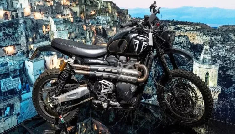 James Bond'un otomobili satıldı, fiyatı dudak uçuklattı 8