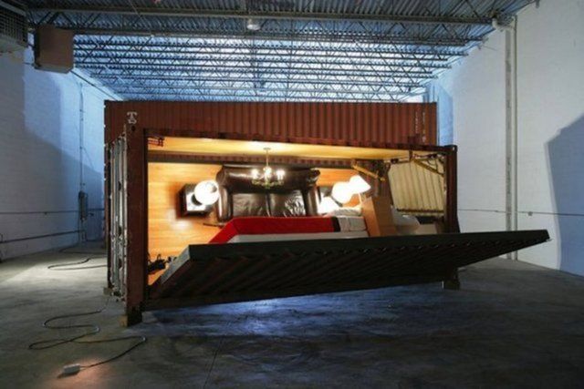 11 adet konteyneri birleştirerek ev yaptı! Siz bir de içini görün: Gözlerinize inanamayacaksınız... 27