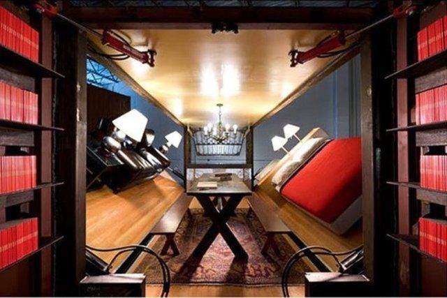 11 adet konteyneri birleştirerek ev yaptı! Siz bir de içini görün: Gözlerinize inanamayacaksınız... 28