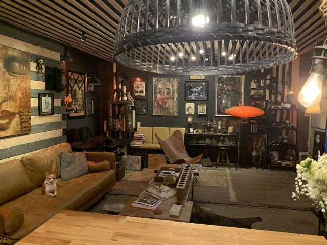 11 adet konteyneri birleştirerek ev yaptı! Siz bir de içini görün: Gözlerinize inanamayacaksınız... 6