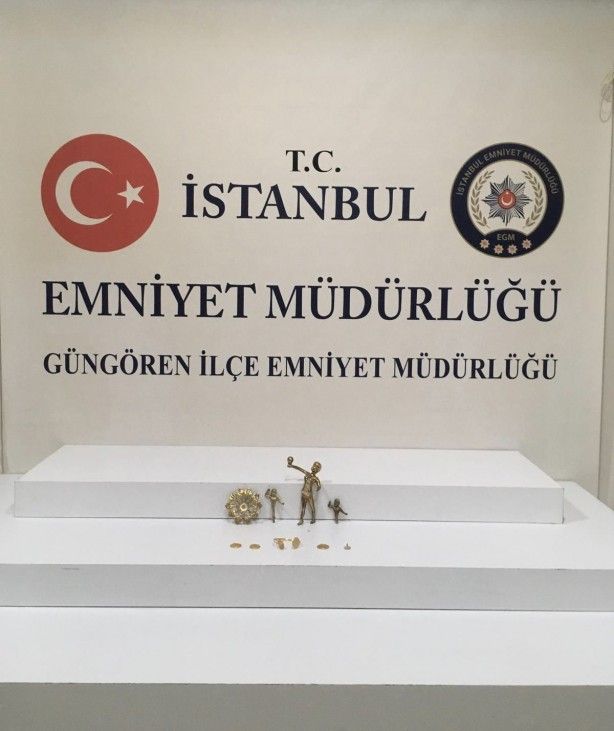 Muş'ta topraktan hazine fışkırdı: Define avcısı üç adamdan birinin yaptıkları şaşkınlık yarattı! 7