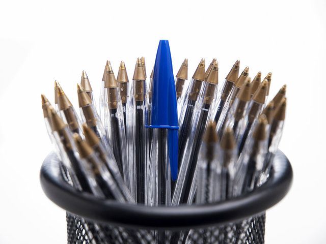 Tükenmez kalem kapağının üzerindeki delik hayat kurtarıyor! 1