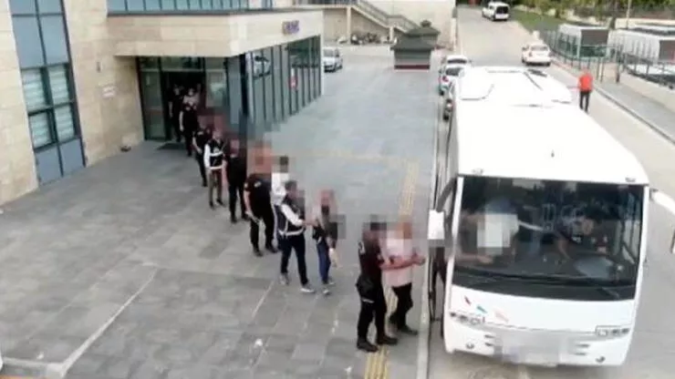 Akıllara durgunluk veren tefecilik yöntemi! Ayda 1 milyon lira kazanan tefecilere operasyon 3