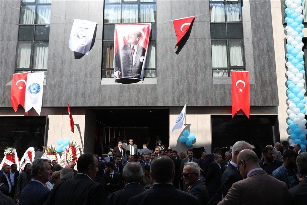 Türkiye Kamu-Sen’in İstanbul misafirhanesi açıldı 18