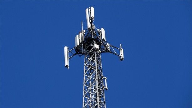 Konuşma rekoru kırdık: Türkiye'de cep telefonuyla kaç milyar dakika konuşulduğu açıklandı 4