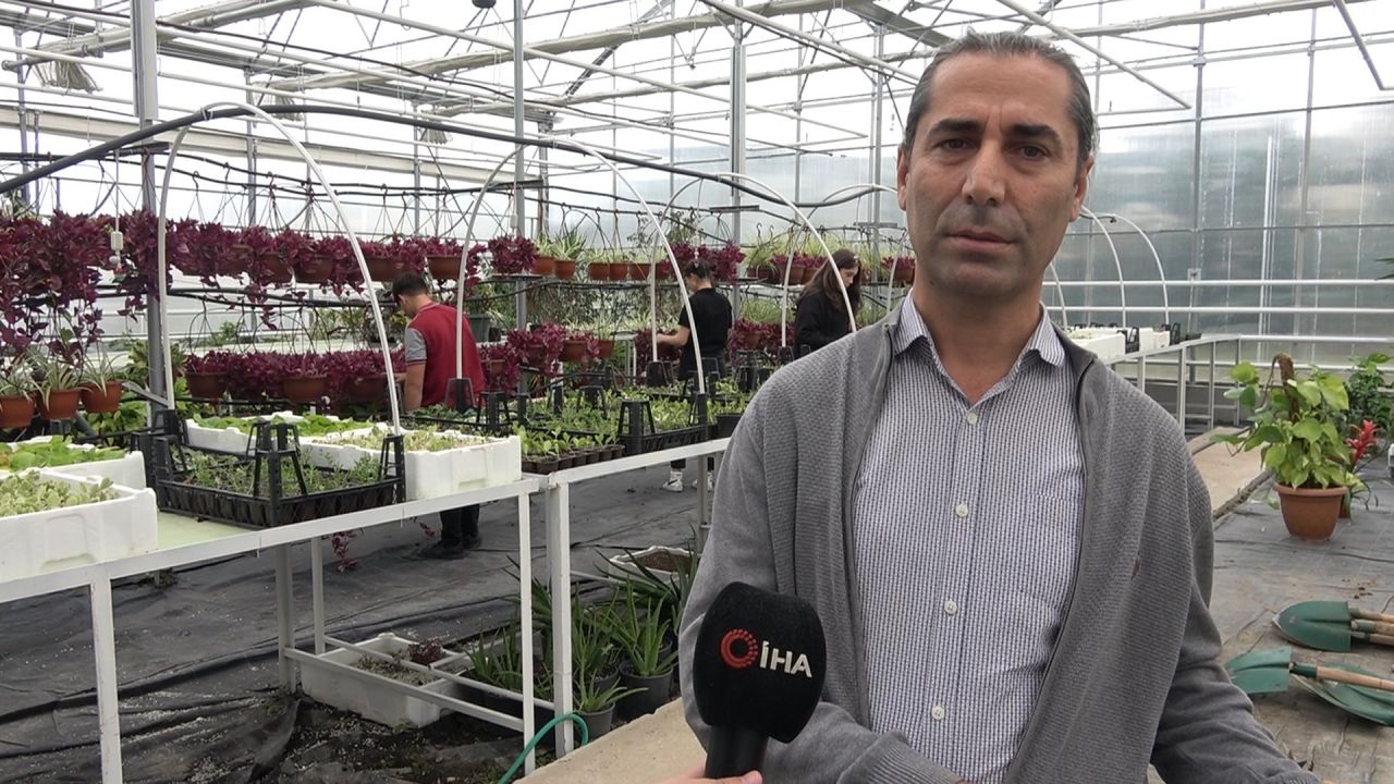 Yıllık ciroyu duyan şaşırıp kalıyor: Lise değil sanki darphane! 7