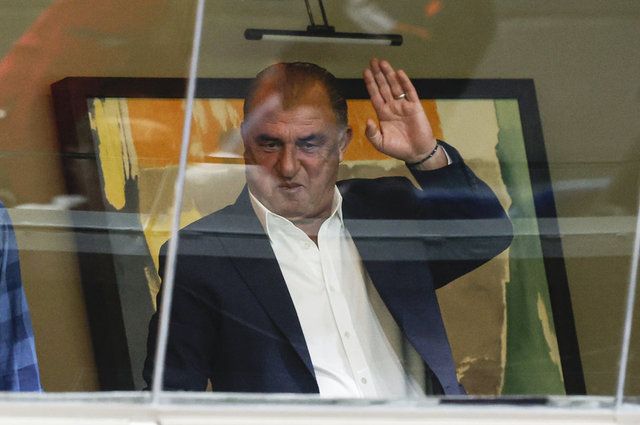 Fatih Terim'i eski öğrencileri anlattı: Maradona kadar efsane biridir... 16