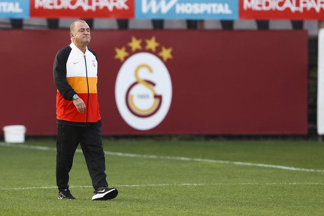 Fatih Terim'i eski öğrencileri anlattı: Maradona kadar efsane biridir... 18