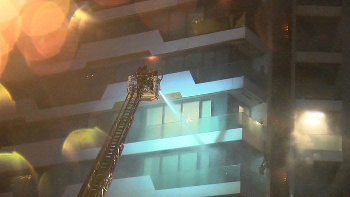 Kadıköy'de 24 katlı rezidansta çıkan yangının nedeni belli oldu! 3