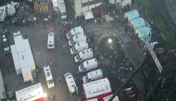 Türkiye'yi yasa boğan Bartın'daki patlama öncesi madencilerin son fotoğrafları ortaya çıktı 1