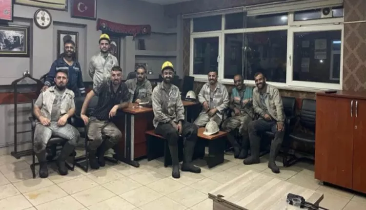 Türkiye'yi yasa boğan Bartın'daki patlama öncesi madencilerin son fotoğrafları ortaya çıktı 7