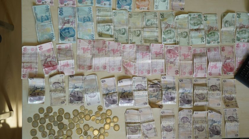 Dilenci 'Banker Arif'in üzerinden çıkan para şaşkına çevirdi! 'Bu benim günlük kazancım' 1