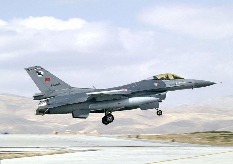 Yunanistan'dan F-16'lı provokasyon! Skandal eylem kamerada 3