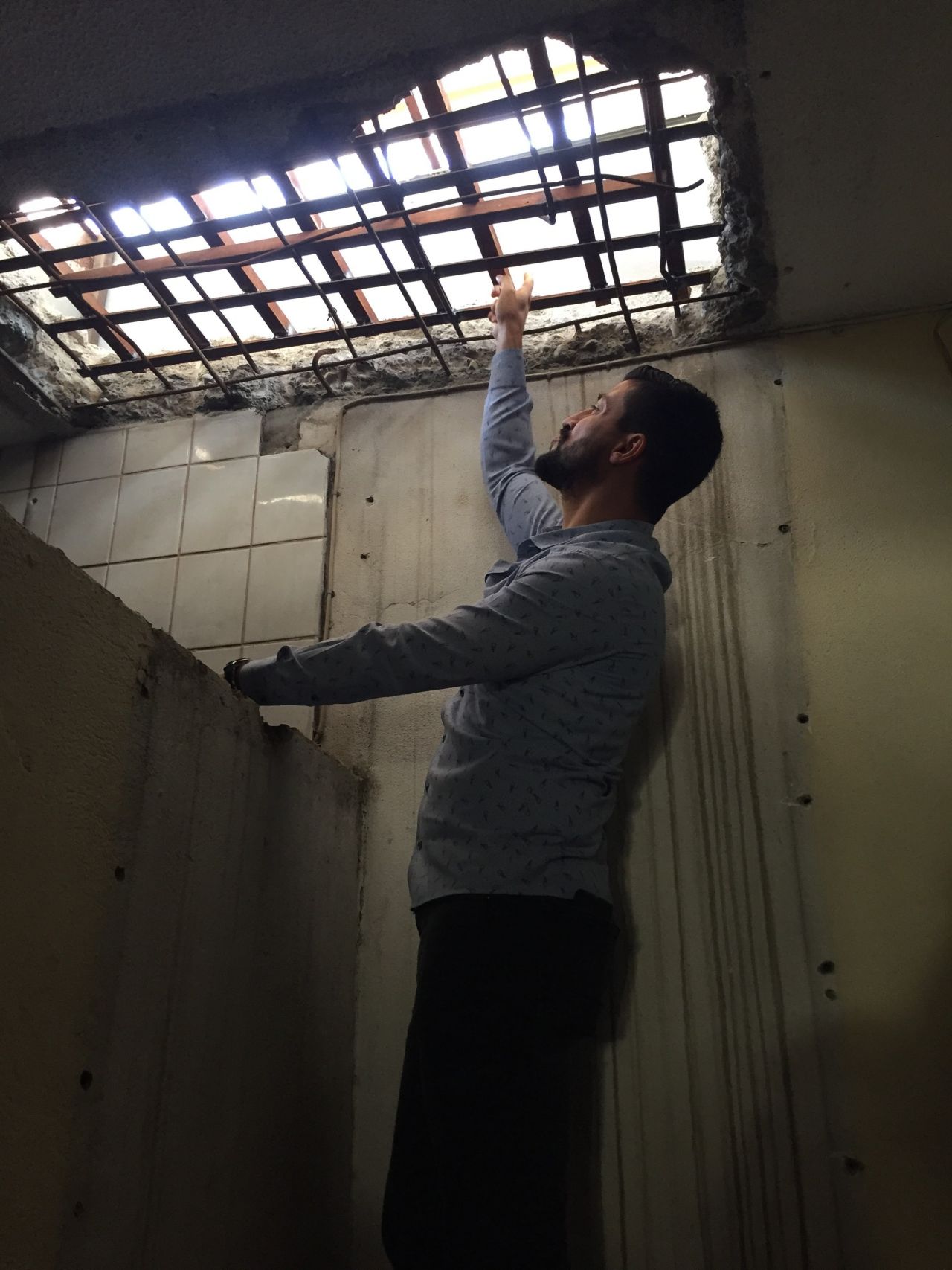 Dükkan sahibini bile hayran bıraktı: Komando gibi girip... 2