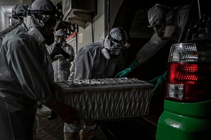 O ülkede tüm şuruplar yasaklandı: 99 çocuğun ölümüne sebep olmuştu 7