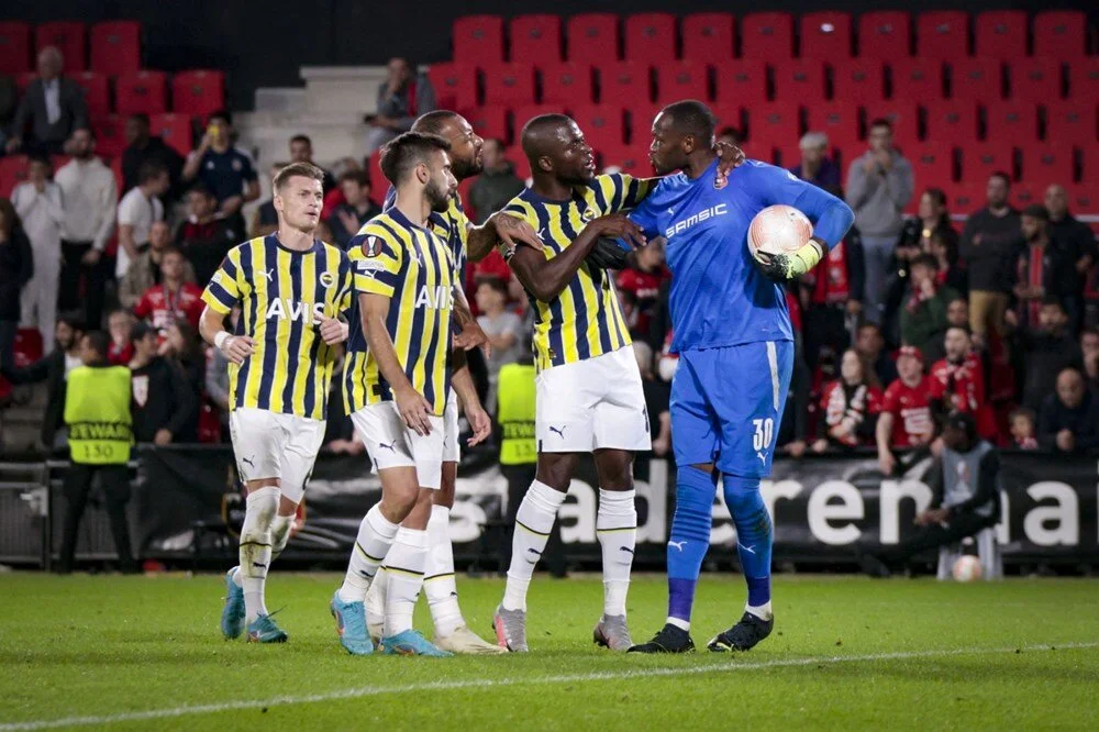 Fenerbahçe Rennes'i yenerse kasasını dolduruyor! İşte o rakam... 6