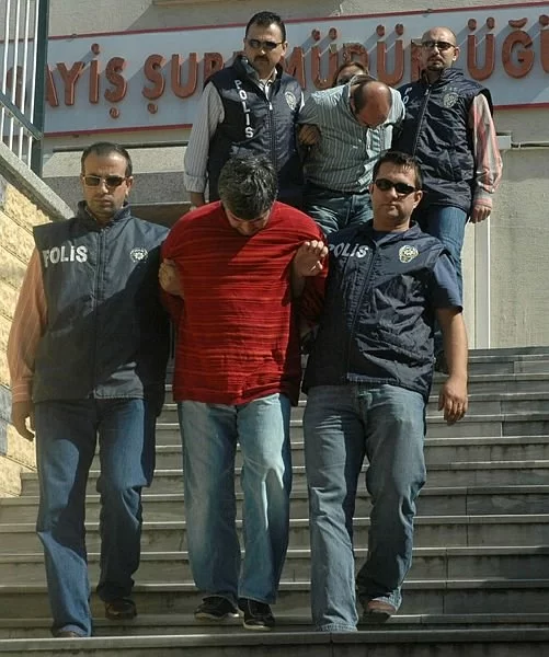 Sahte milyarderden film gibi dolandırıcılık! 15 yıl sonra aynı taktik: 27 milyon dolarlık vurgun 14