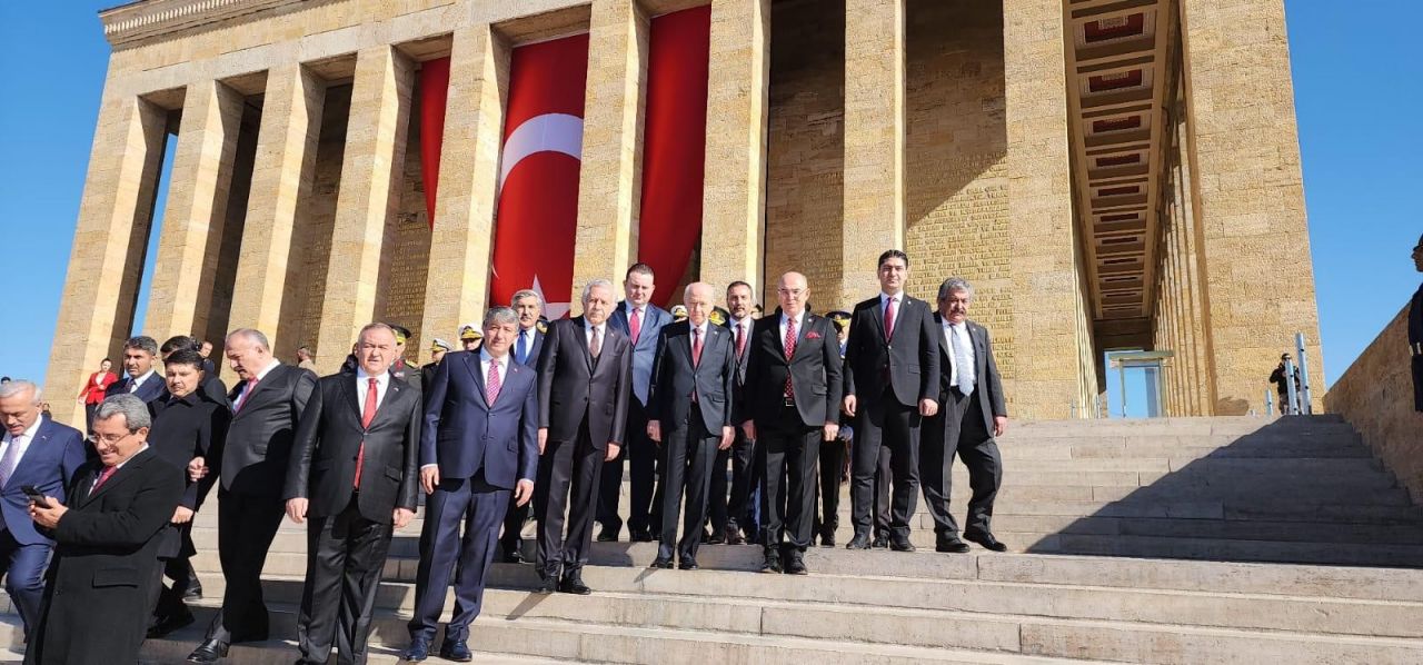 MHP Lideri Devlet Bahçeli Anıtkabir'de 29 Ekim Cumhuriyet Bayramı Törenlerine Katıldı 4