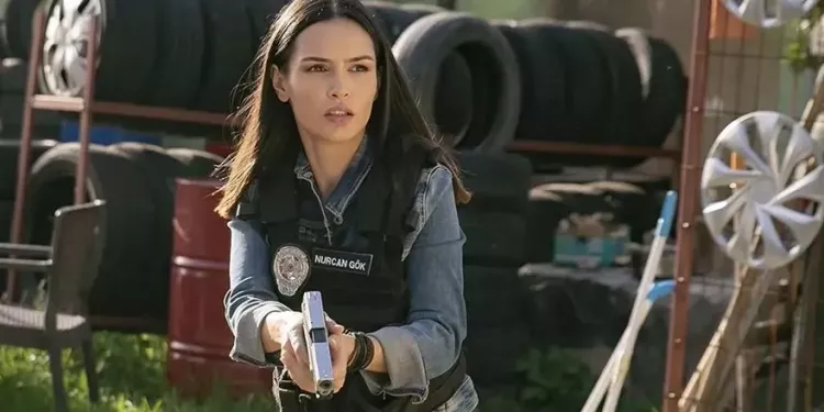 Arka Sokaklar dizisinde deprem: Bir anda yok oldu... 6