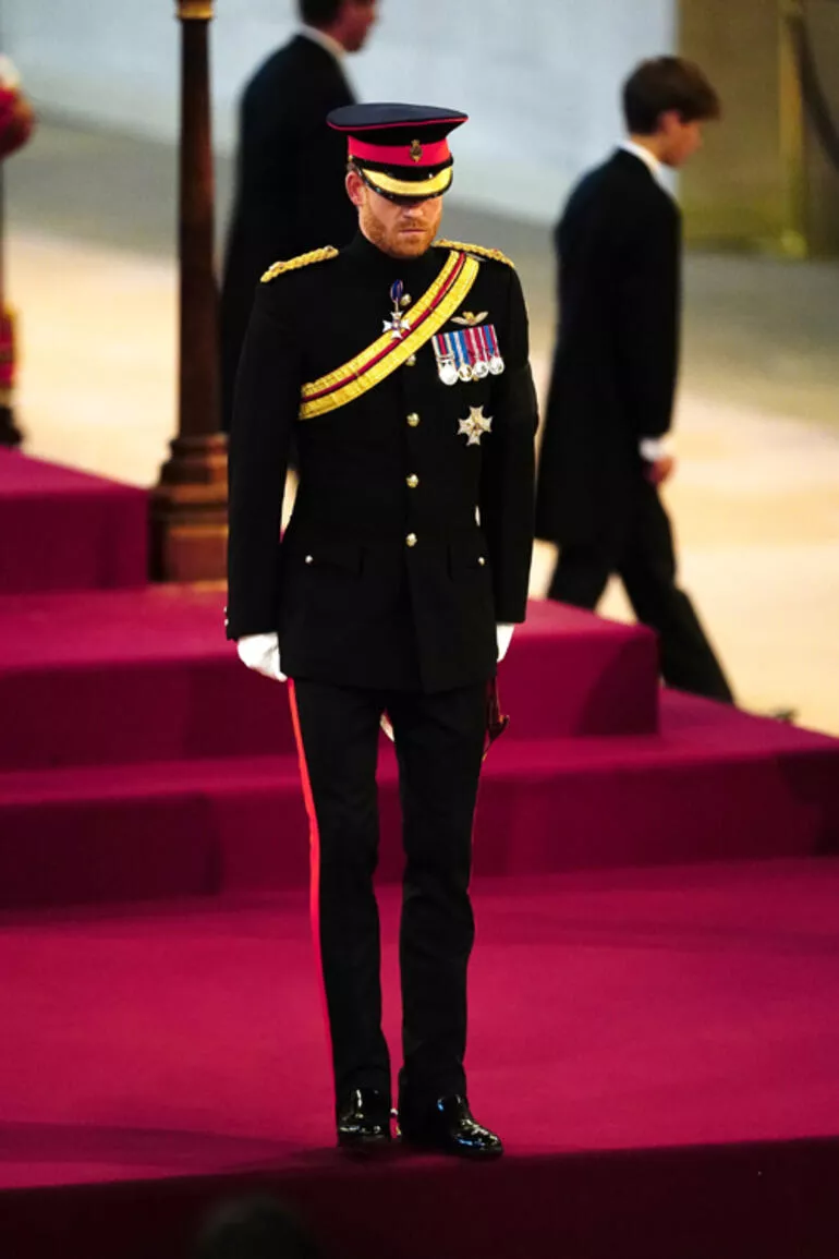 'İki satırı bir araya getiremez' demişlerdi: Bütün aile korku içinde bekliyor 14