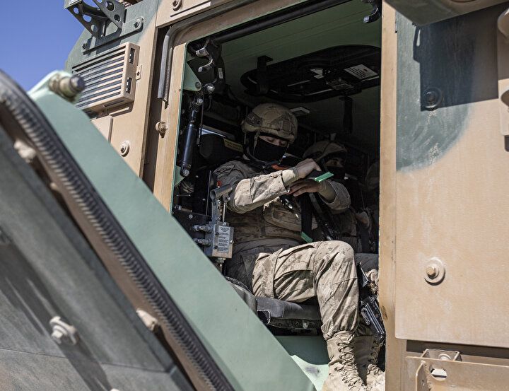 Komandolar Ağrı Dağı'nda görevde: Parola: 'ara bul yok et' 10