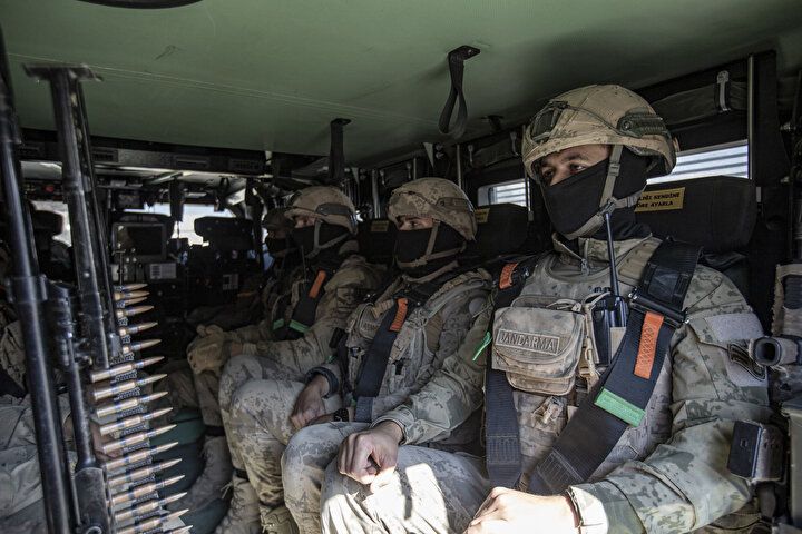 Komandolar Ağrı Dağı'nda görevde: Parola: 'ara bul yok et' 4