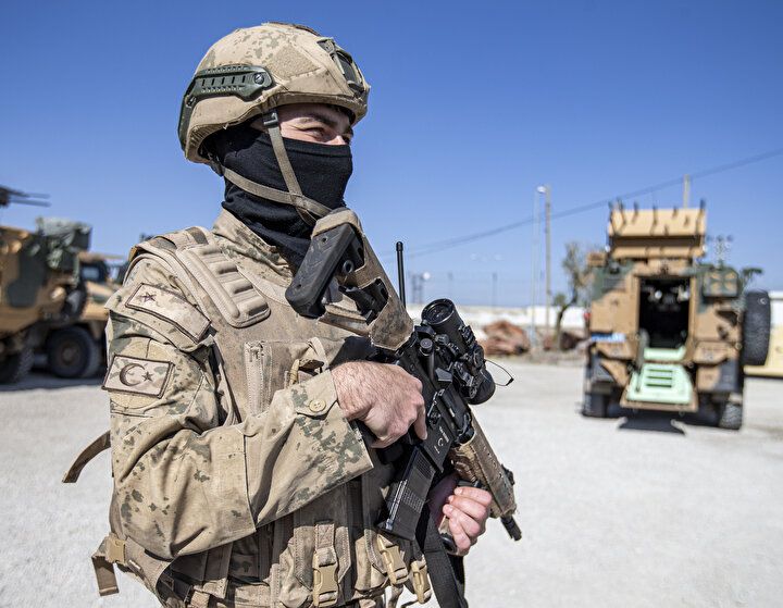 Komandolar Ağrı Dağı'nda görevde: Parola: 'ara bul yok et' 9