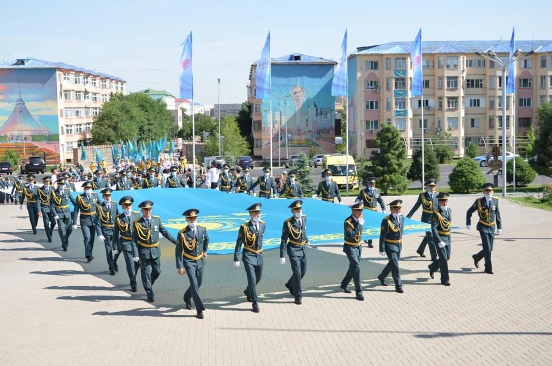 Türk devletlerinin bayraklarındaki 'gizli' mesajlar! O mesaja çok şaşıracaksınız... 10