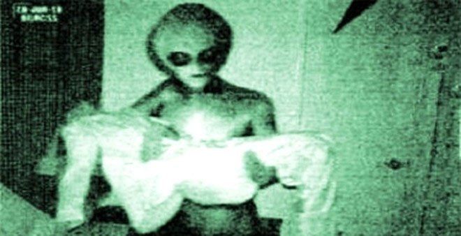 Dünya bu fotoğrafı konuşuyor! 80 yıl önce çekilen bu kareye kimse açıklama yapamıyor 39