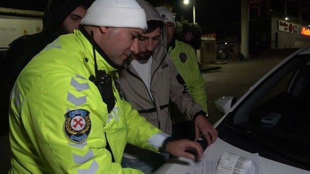 Akıl tatilde! Alkolik sürücünün yırtma taktiğine bakın 6
