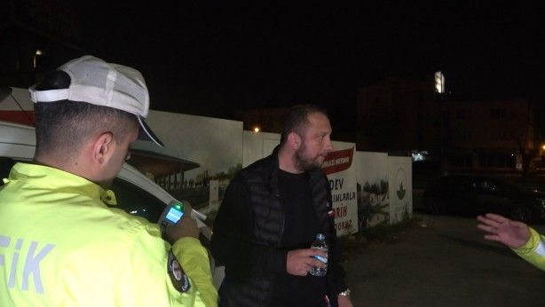 Akıl tatilde! Alkolik sürücünün yırtma taktiğine bakın 3