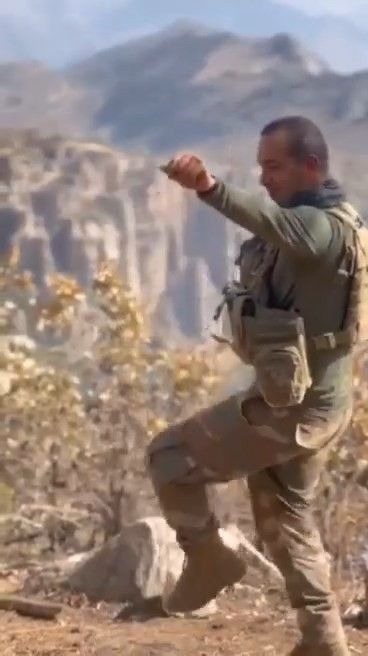 Bursalı şehidin operasyon öncesi çekilen yürek burkan görüntüleri 6