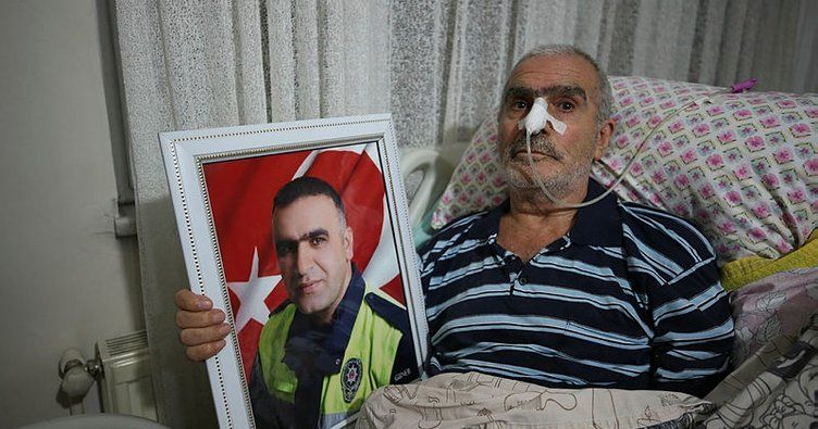 Teröristlerle mücadele ederek şehit olan kahraman polisin babası vefat etti 1