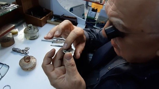 İlçede tek başına kaldı! Artık çalıştıracak eleman bulamıyor 2