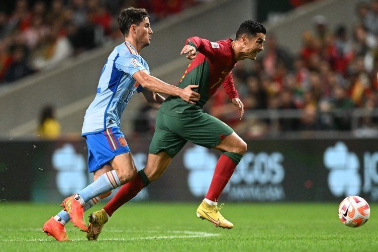 Ronaldo herkesi ters köşe yaptı! Kariyerinin sonunda tarihi transfere imza atıyor… 10