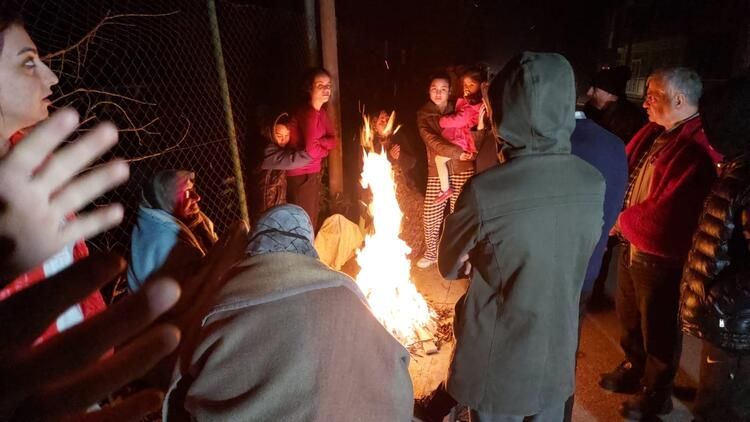 Düzce'deki depremden tüm fotoğraflar 4