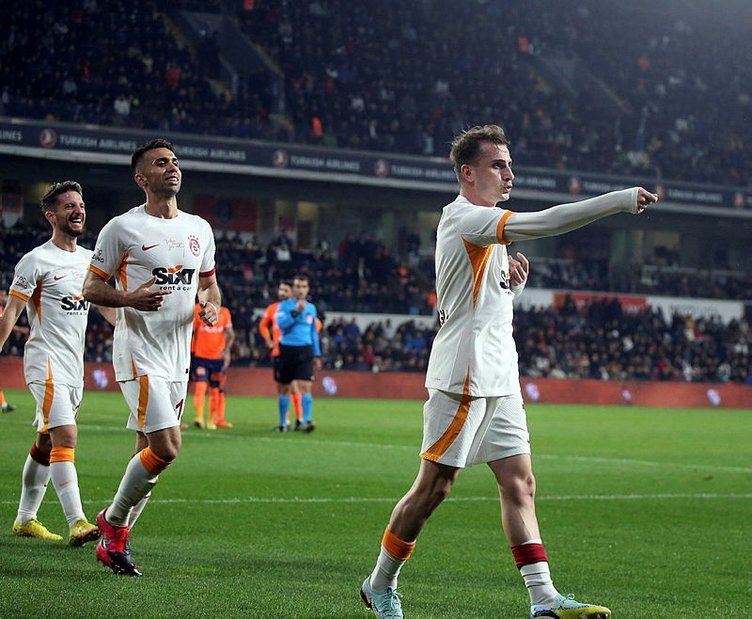 Galatasaray'da büyük transfer operasyonu: 5 isim gidiyor, 3 yıldız geliyor... 2