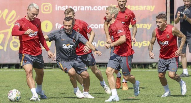 Galatasaray'da büyük transfer operasyonu: 5 isim gidiyor, 3 yıldız geliyor... 3