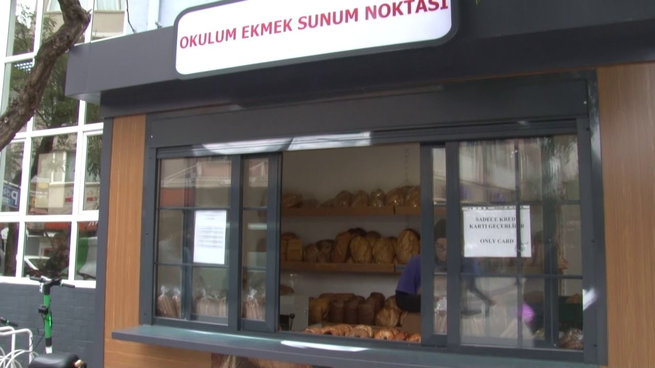 Kadıköy’de fabrika gibi lise 5