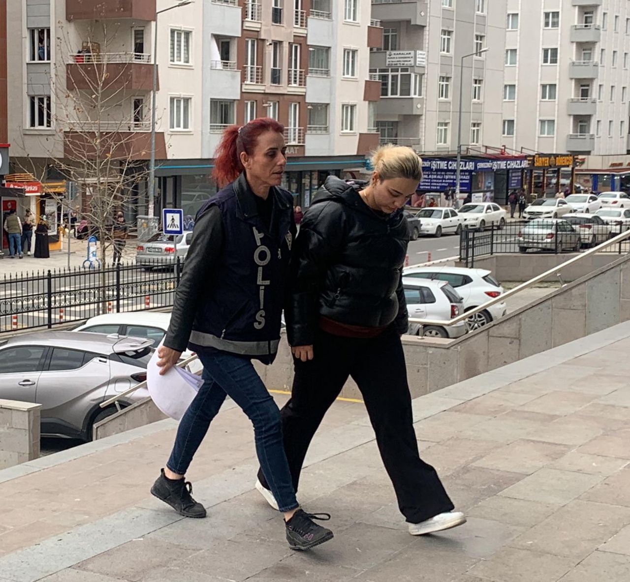 Devlet hastanesinde 1 yıldır görev yapıyordu! Sahte doktorun oyununu meslektaşları bozdu 4