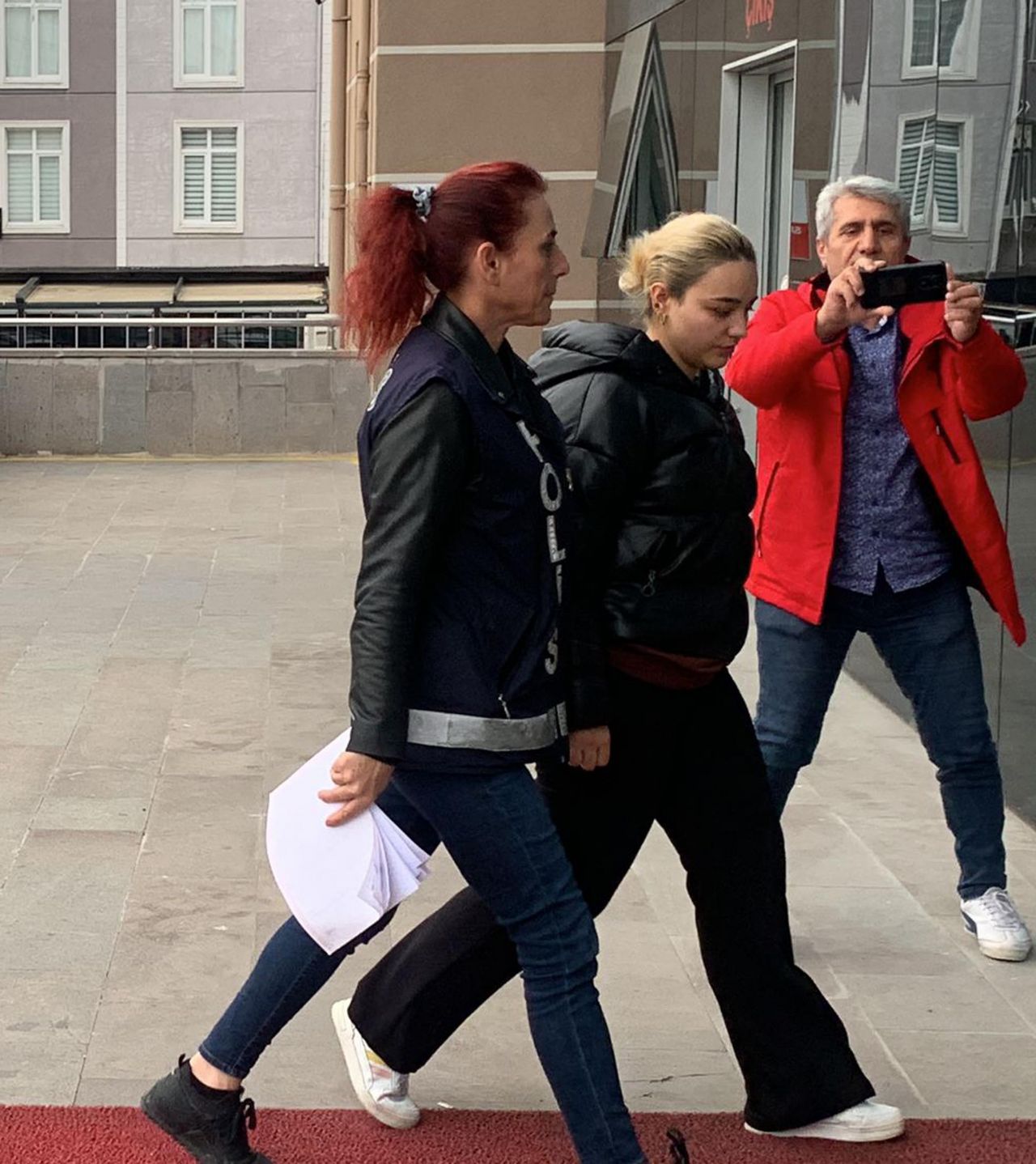 Devlet hastanesinde 1 yıldır görev yapıyordu! Sahte doktorun oyununu meslektaşları bozdu 7