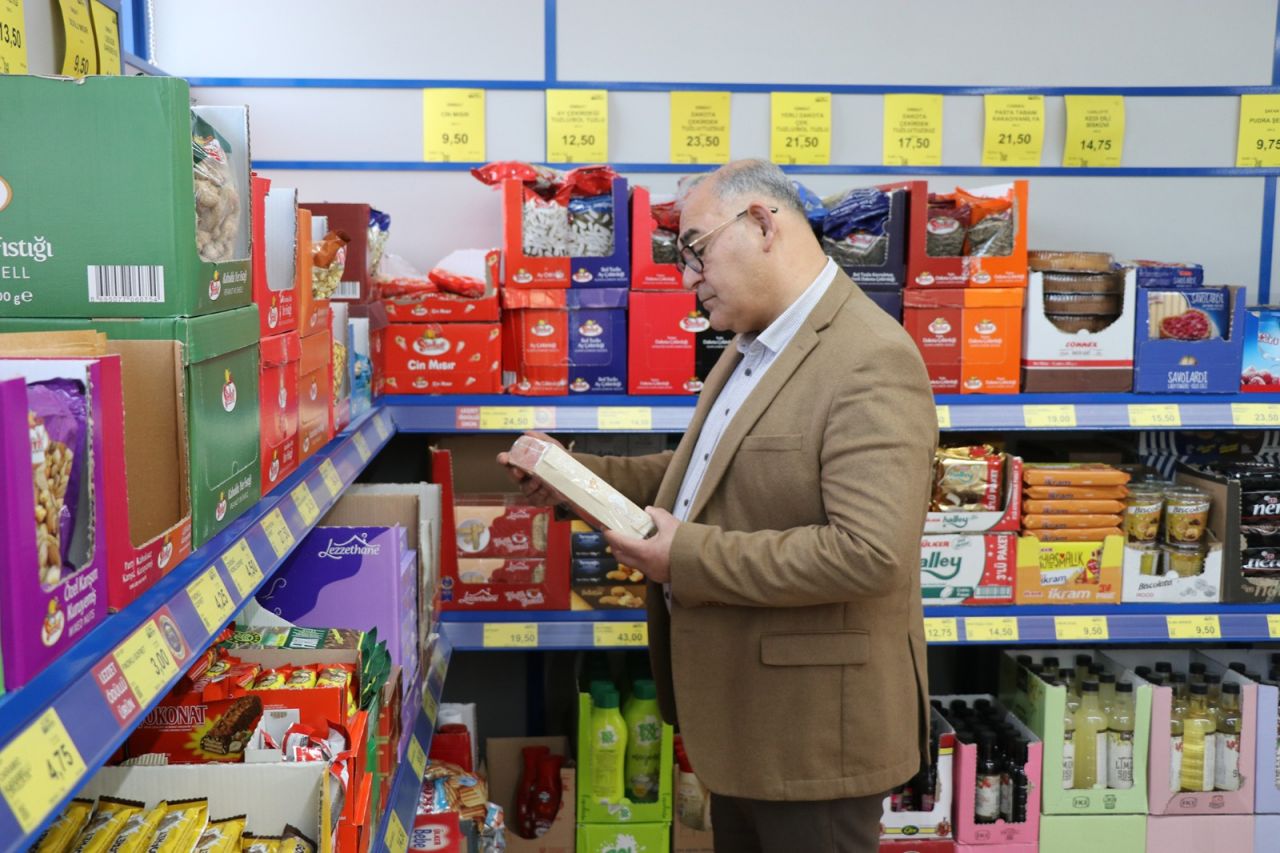 Başkan Mustafa Çay'dan BİM denetimi 4