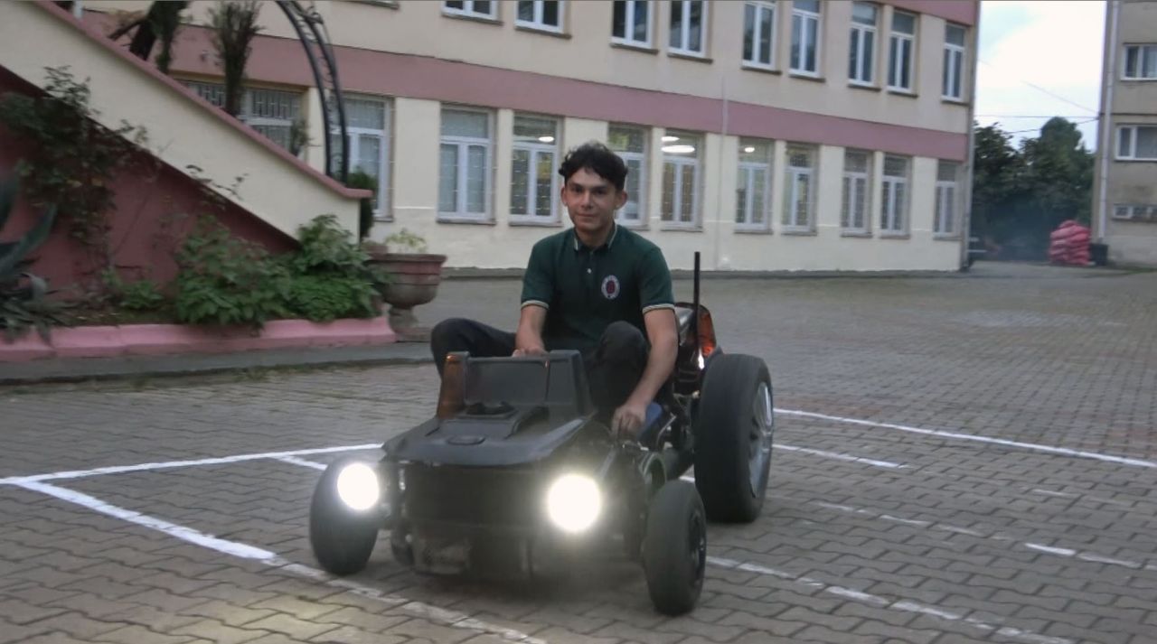 Hurdaları toplayan lise öğrencisi araba yaptı! Herkes onu konuşuyor 2