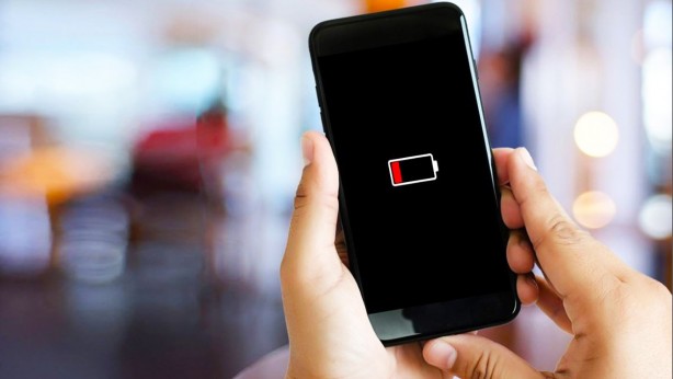 Telefonlarınızı sakın gece şarjda bırakmayın! Uzman isimden hayati uyarı geldi 7