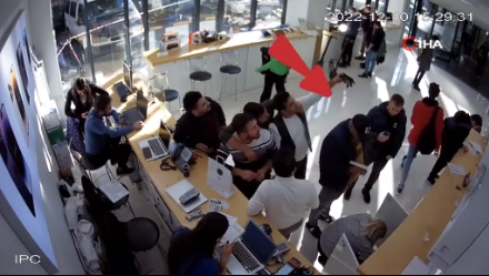 Apple her yerde o Türk'ü arıyor! Başına bin dolar ödül koyuldu 4