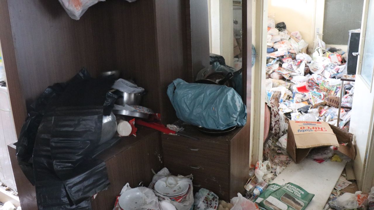 Cesedin çıktığı evdeki manzara görenleri şoke etti! 3