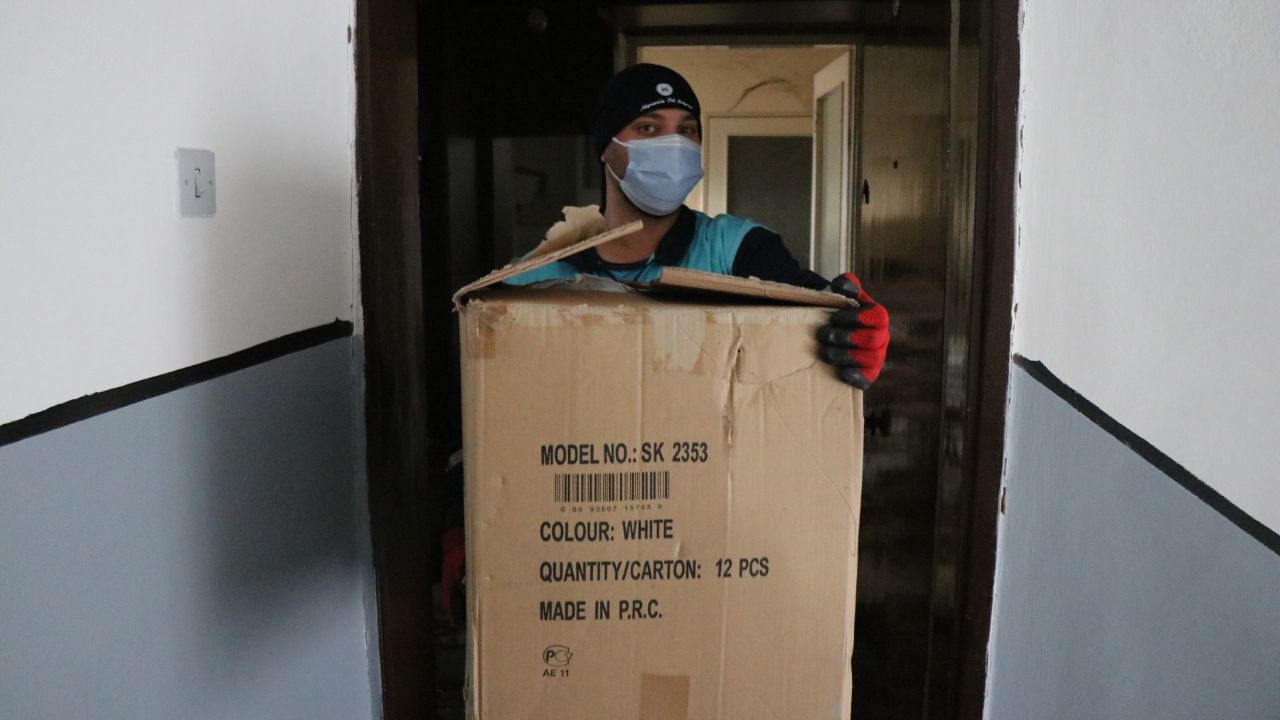 Cesedin çıktığı evdeki manzara görenleri şoke etti! 4